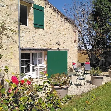 Le Clot De Meste Duran Bed & Breakfast 3*